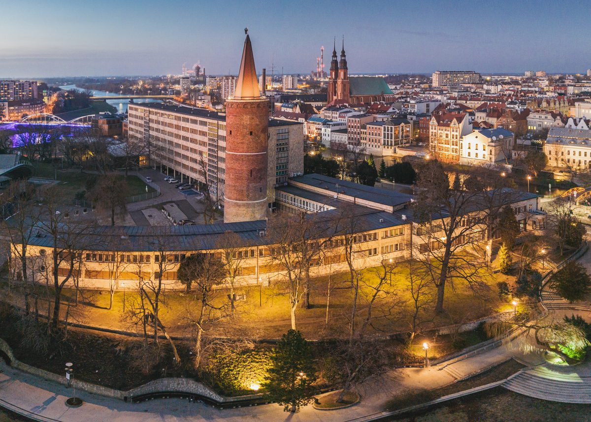 Wieża Piastowska w Opolu – trener biegania online Opole, plany treningowe online
