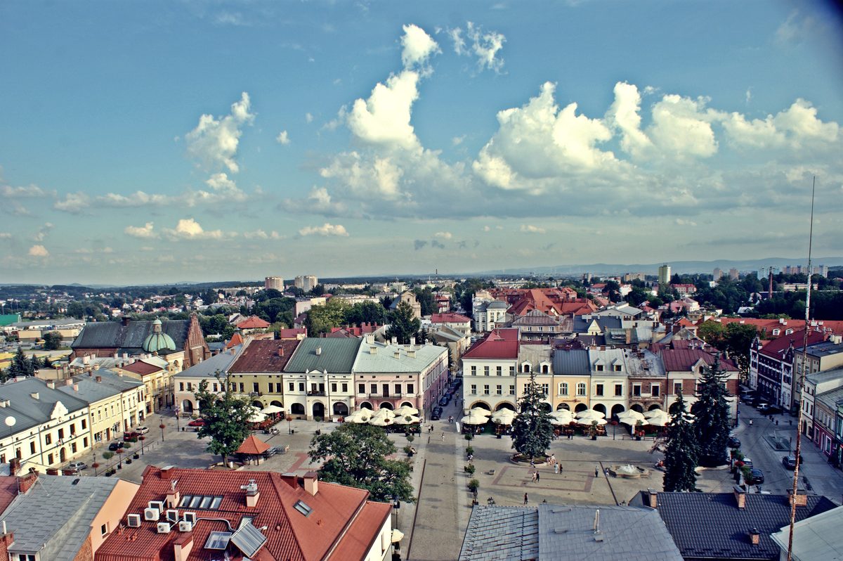 Rynek w Krośnie – trener motoryki Krosno, plany treningowe online